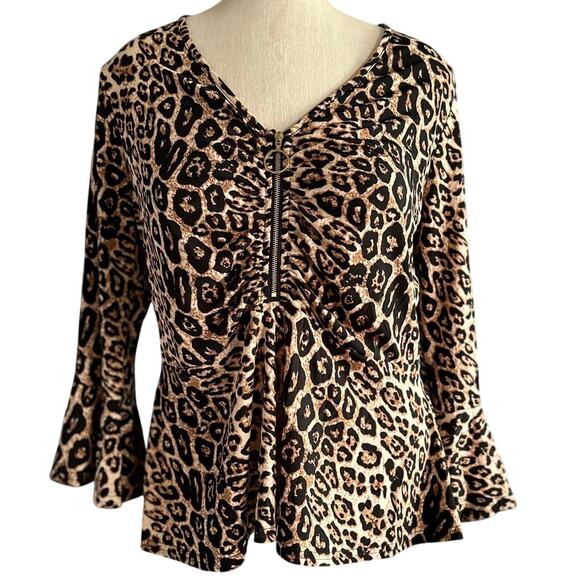 Womens Top Size Large Cheetah Print Flare Sleeve Professional Office Siren Date - Picture 1 of 6